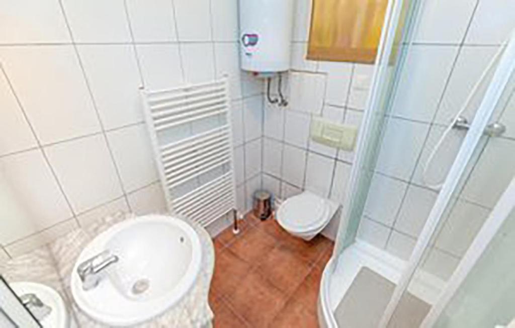Cozy App For Three People Apartment Novi Vinodolski